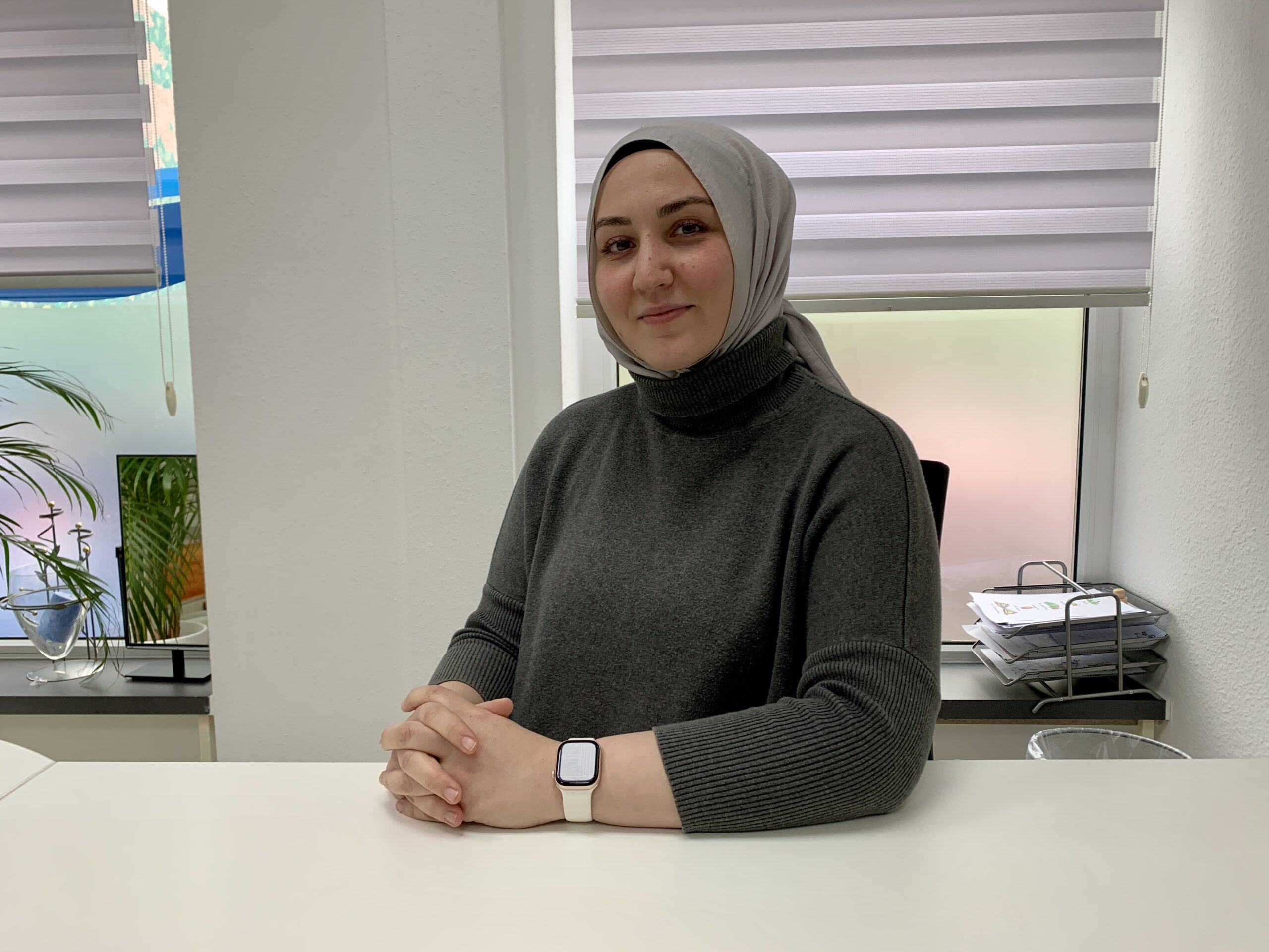 Melike Demir-Çetin, staatlich anerkannte Logopädin in der Praxis für Sprachtherapie in Dortmund